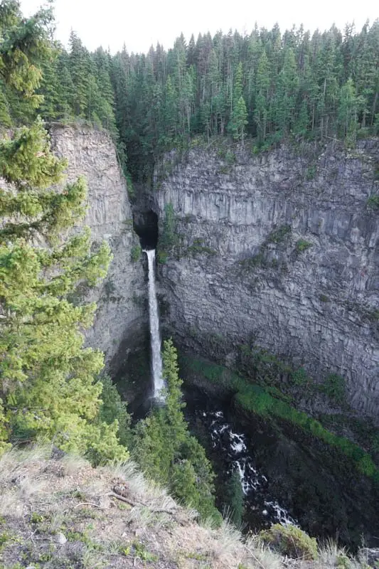Kamloops, British Columbia Waterfall Guide | Spahats Falls | Kamloops Hiking Guide | British Columbia Hiking Guide | Canada Hiking Travel Guide