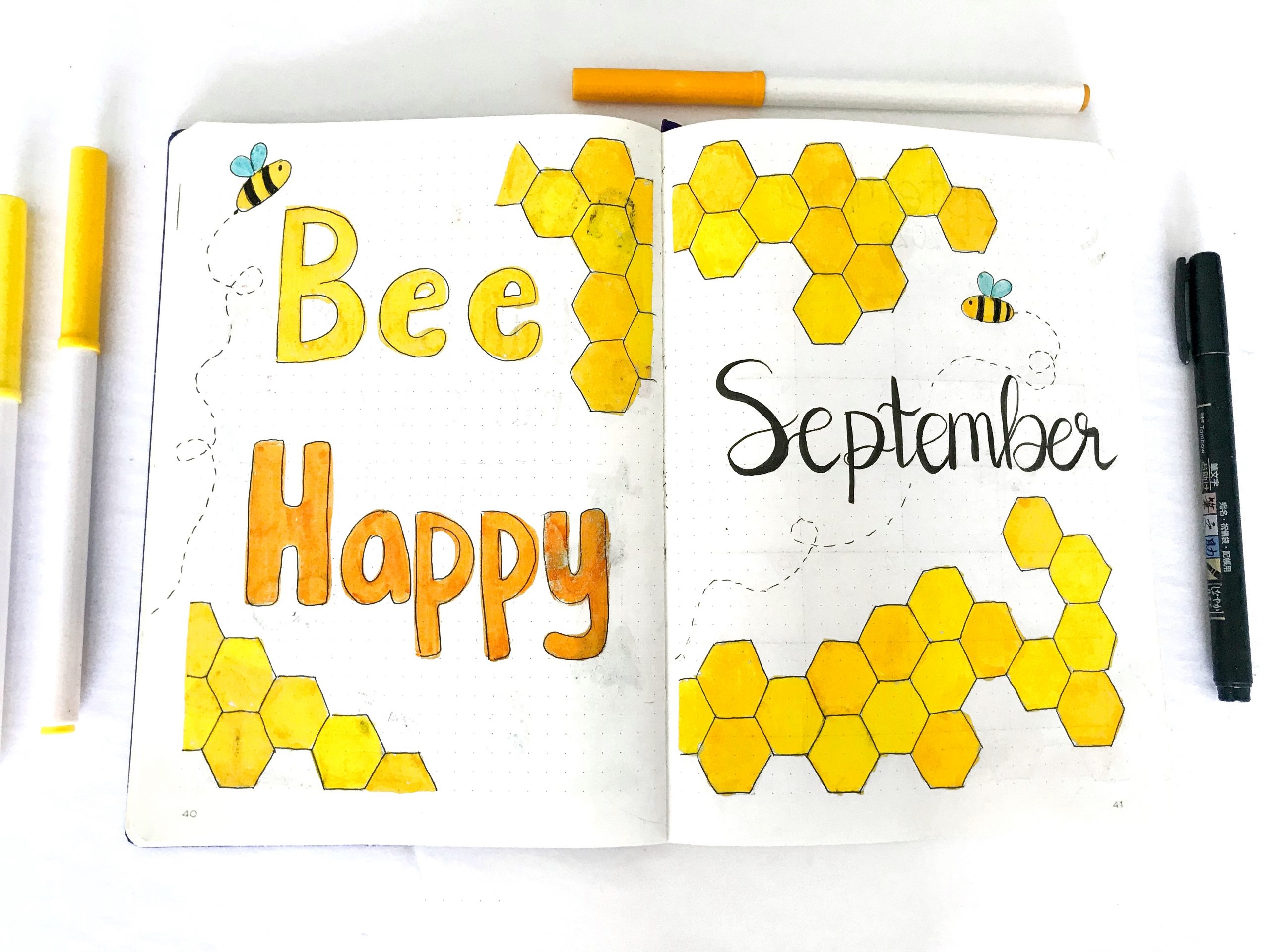 september-bullet-journal-setup-honeybee-theme-andrea-peacock