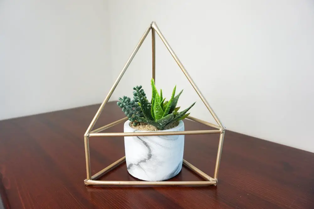 diy geometric succulent holder