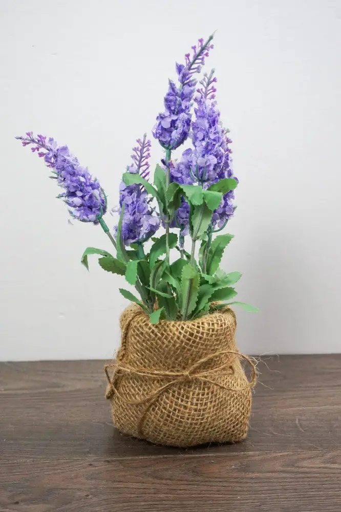 diy burlap vase